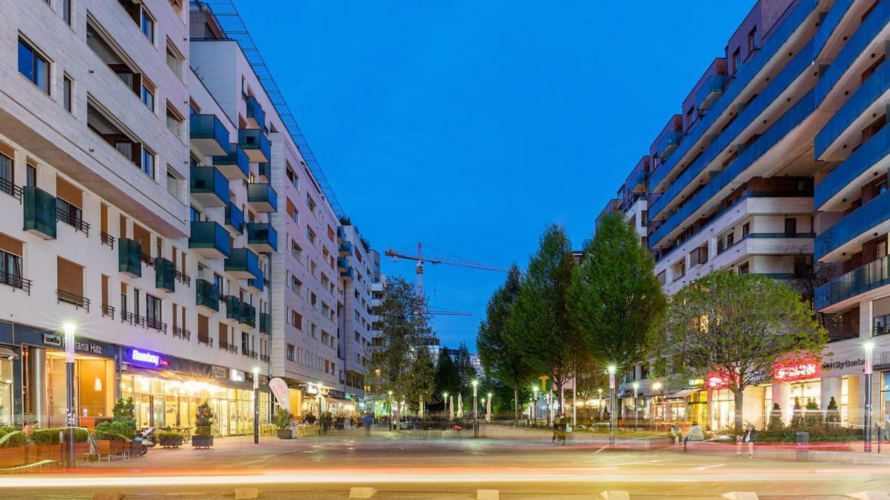 布达佩斯Corvin Promenade With Free Parking公寓 外观 照片